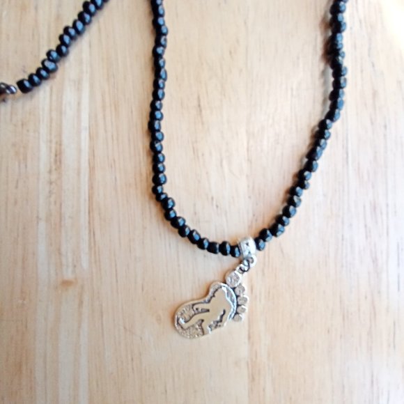 Bigfoot Sasquatch black beaded Necklace 20" - Picture 3 of 6
